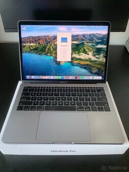 MacBook Pro 2017 | 2.3 GHz | 256 ssd | 8 RAM