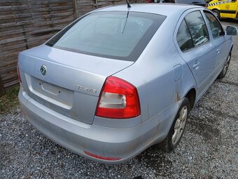 Škoda Octavia 2 1.6TDI 77kw CAYC prodám díly 9452