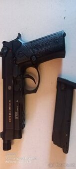 Vzduchova pistole Beretta