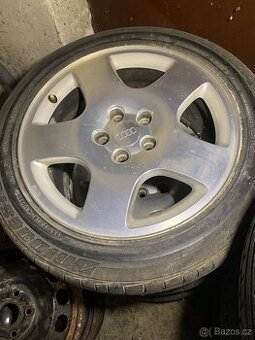 Audi Originál ALU kola R17, jen 3 kusy, pneu 225/50R17