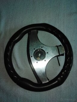 Volant BMW 30cm průměr