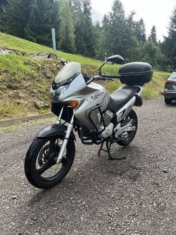 Honda Varadero 125