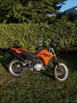 Yamaha XT 125X