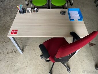 Stůl + kancelářská židle Steelcase