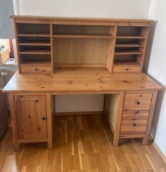 PSACÍ STŮL HEMNES