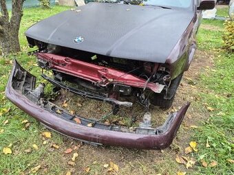 Dily z auta  sedan e34 bmw