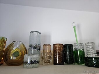 Sbírám STARÉ VÁZY, RETRO FIGURKY, SKLO, PORCELÁN HUTNÍ SKLO