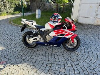Honda fireblade sc57 1000 rr
