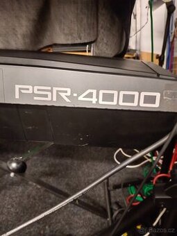 Yamaha PSR 4000