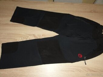 Softshellové kalhoty NEVEREST vel. 140