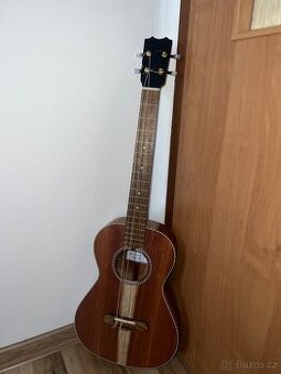 Kytara Thomann Baritone Ukulele De Luxe