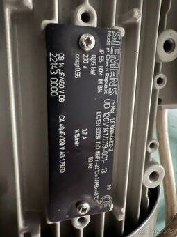 Elektromotor s čerpadlem