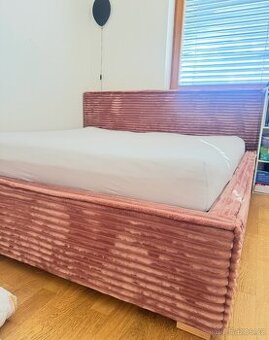 Manželská postel - manžestr