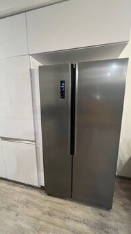 Americká lednice ETA 138890010EN nerez