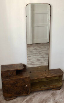 Art Deco toaletní stolek se zrcadlem – k renovaci