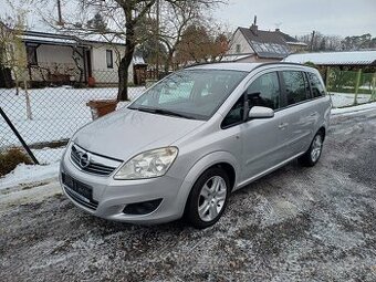 LPG ... 7 místné..Benzínová Opel Zafira 1.8 ...