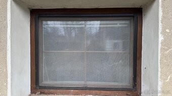 Plastová okna – 7 ks dekor zlatý dub