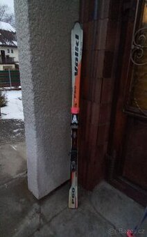 SJEZDOVÉ LYŽE VÖLKL