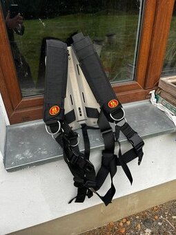 křídlo OMS Larry Green dvoudušové