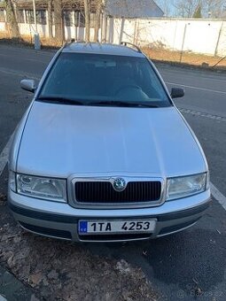 Škoda octavia combi 1