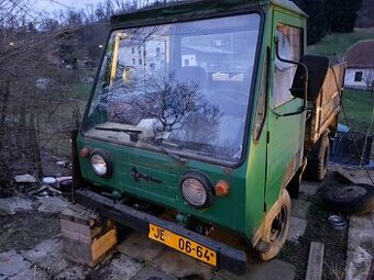 Multicar M25 třístranný sklápěč