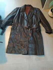 Kožené oblečení na motoveterána z 50. let