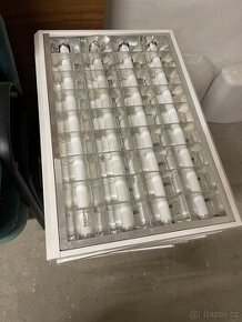 Prodám zářivková přisazená světla