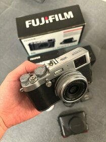 Fujifilm X100T stříbrný