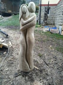 Dřevěná socha na zahradu
