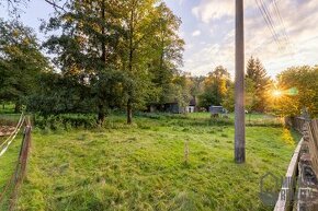 Prodej pozemku pro venkovské bydlení 1.642 m2 - Křižany - Ži