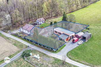 Pronájem rodinného domu 5+2, 130 m2 v obci Třanovice - 1