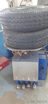 Dodávkové pneu Michelin XC Camping 215/70 R15 C