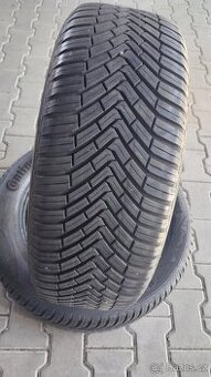 Prodám 2 x celoroční pneu Continental 235/55/18