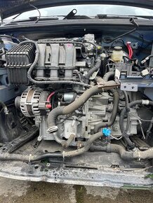 Motor 1.0i