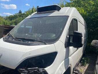 Peugeot boxer 2.2 mrazák l4h2