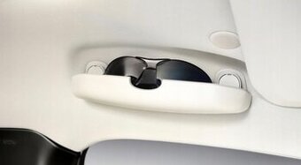 Originální držák na brýle pro Volvo XC60