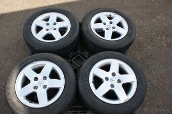 hezky stav 4ks alu original vozy Peugeot a Citroe letni pneu