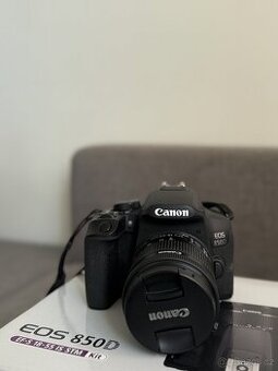 Canon EOS 850D
