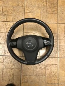 tříramenný multifunkční volant s airbagem Opel Corsa