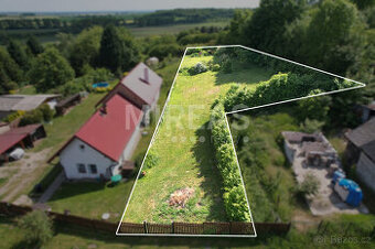 Loučeň, prodej pozemku o výměře 1 000 m2, okr. Nymburk