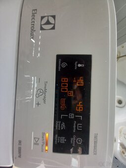 Prodám pračku plně funkční na 6kg prádla Electrolux A++