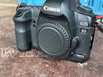 Prodám fotoaparát Canon EOS 5D MarkII