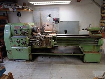 Soustruh SN 400