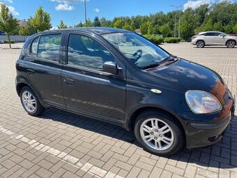 Toyota Yaris (5/2005) 1.0