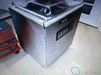 Vakuovací a balicí stroj Henkelman Marlin 5