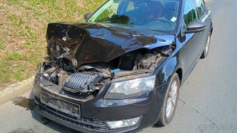 Octavia 3 - 1.4 tsi CNG - havarovaná