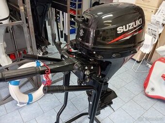 Suzuki DF 9,9 Hp: BS, krátká noha, ruční řízení, ruční start