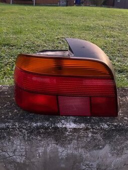 BMW e39 zadní levé světlo - před facelift