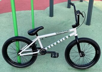 Cult Devotion freestyle BMX