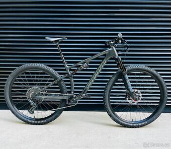 SPECIALIZED EPIC EVO Comp Karbon 29” - ROCKSHOX SID 120mm
